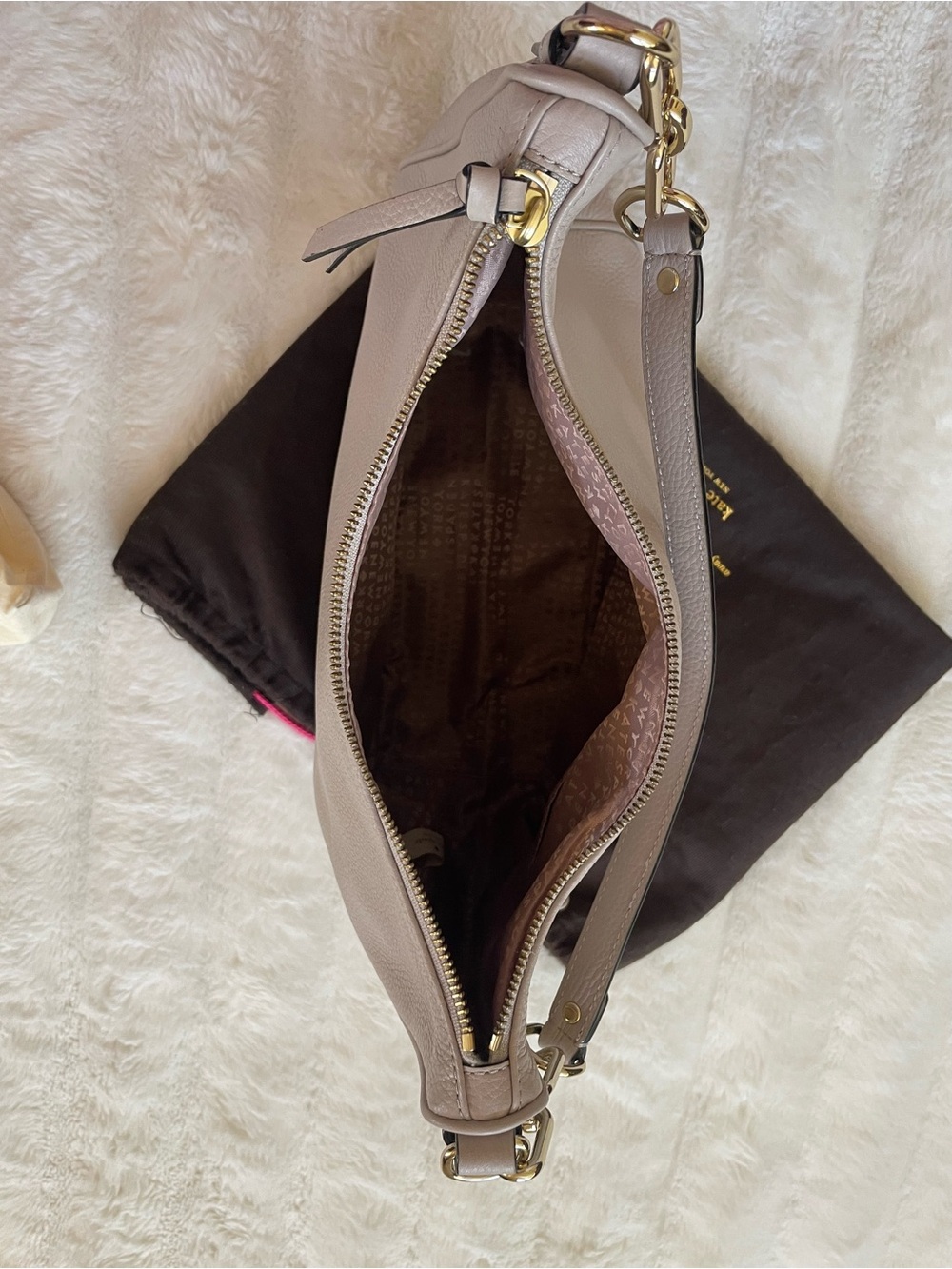 Kate Spade Bag. - Picture 6 of 14